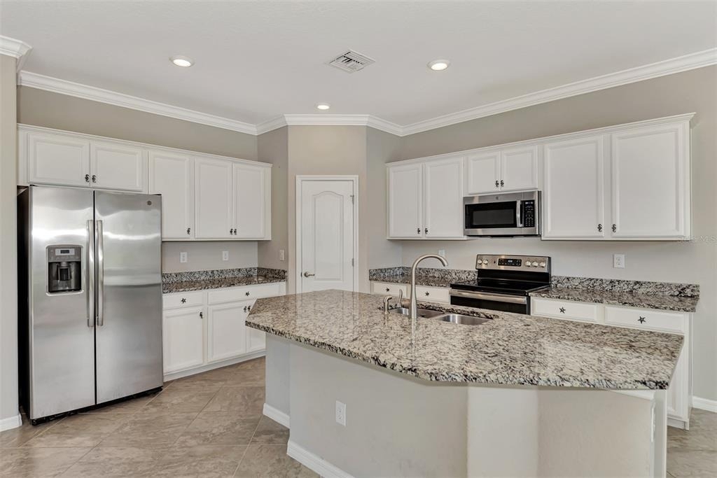 10113 Fiddlewood Drive - Photo 15