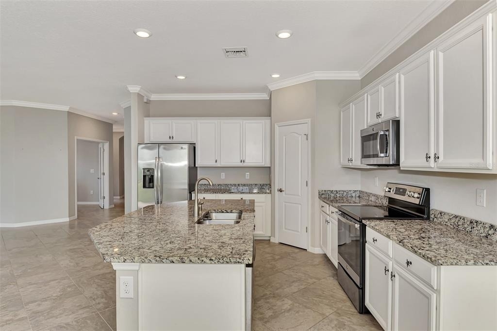 10113 Fiddlewood Drive - Photo 17