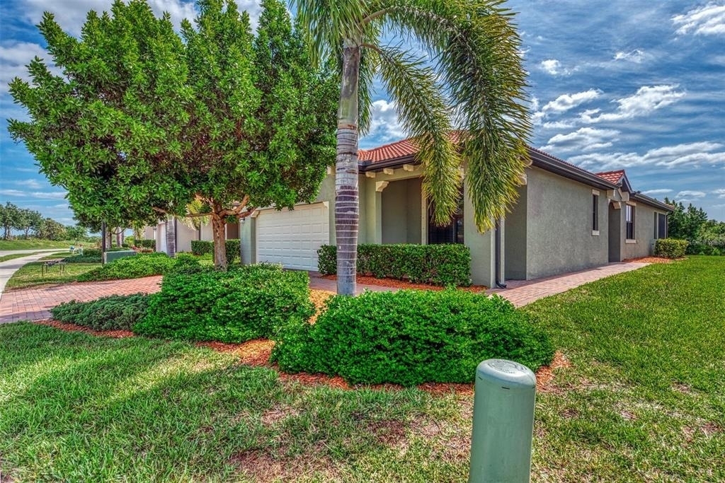 10113 Fiddlewood Drive - Photo 2