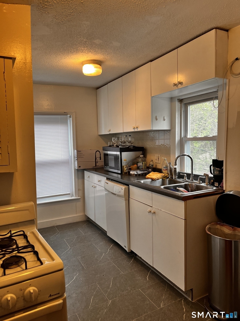 172 Beacon Street - Photo 1