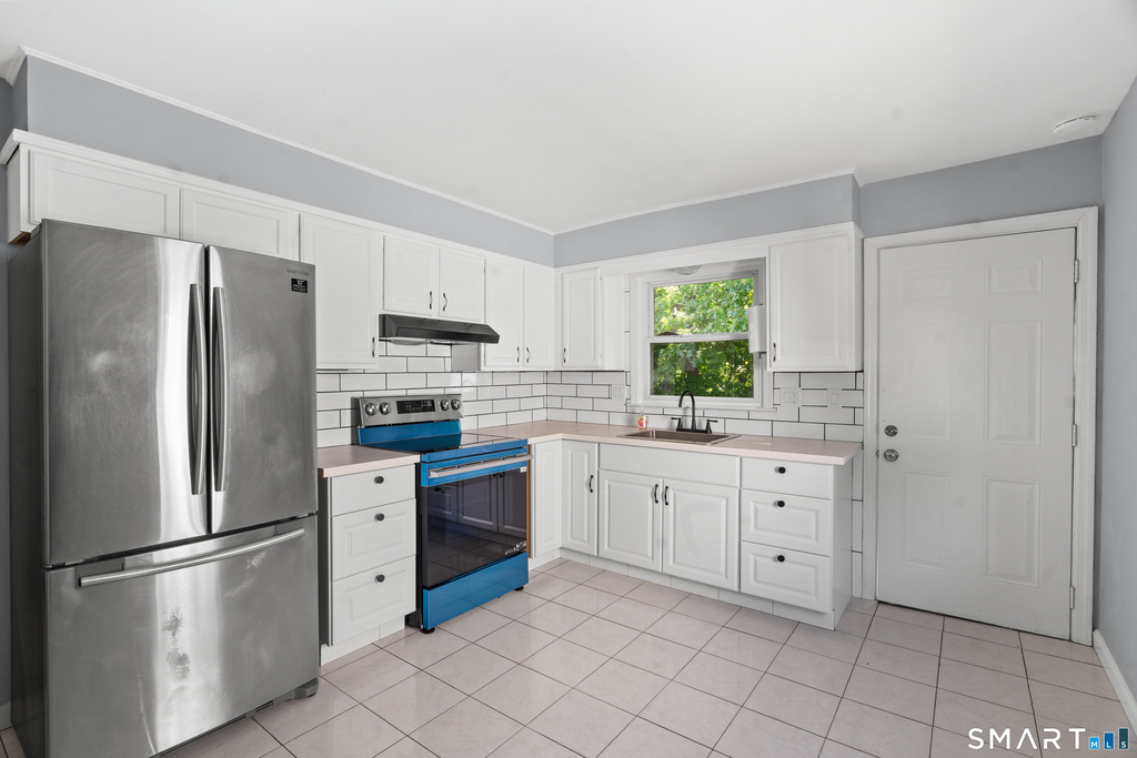 22 Irving Place - Photo 10