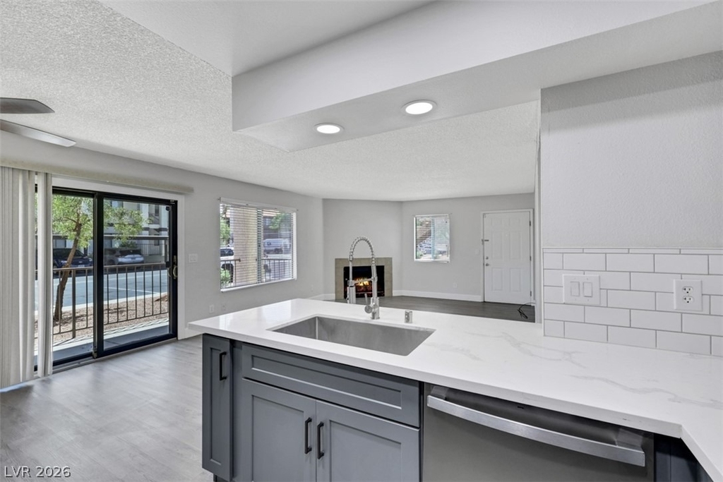 1575 W Warm Springs Road - Photo 9
