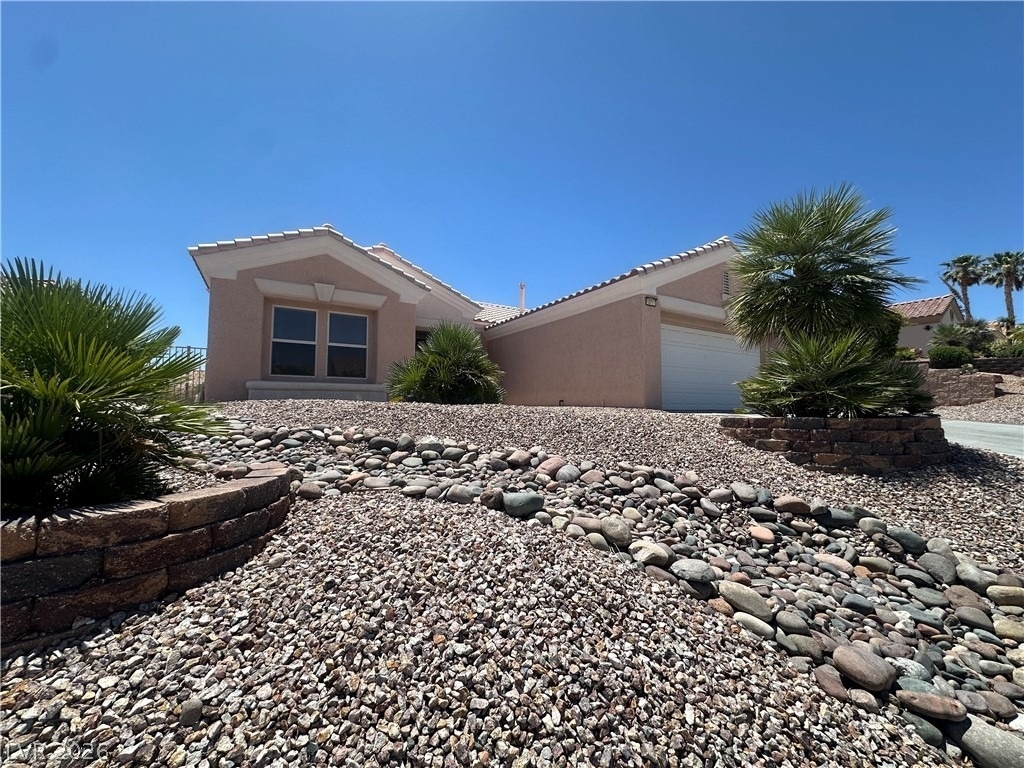 10717 Dover Creek Avenue - Photo 0