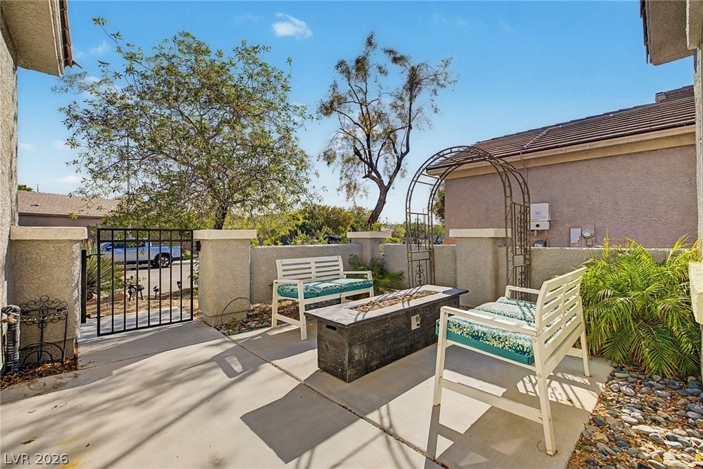 2774 Alnwick Court - Photo 4