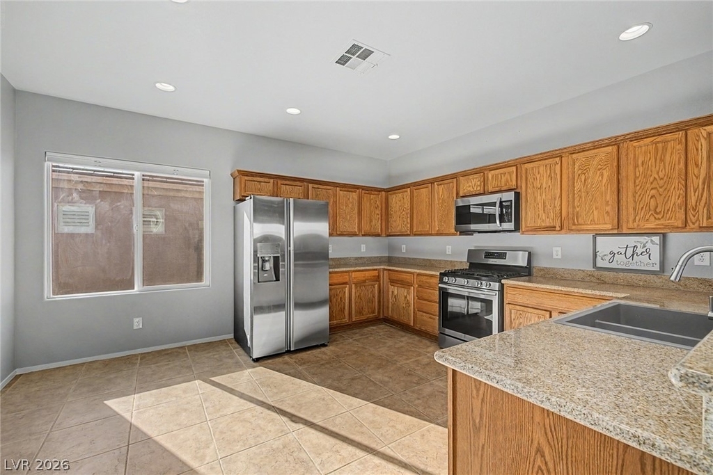 2774 Alnwick Court - Photo 13