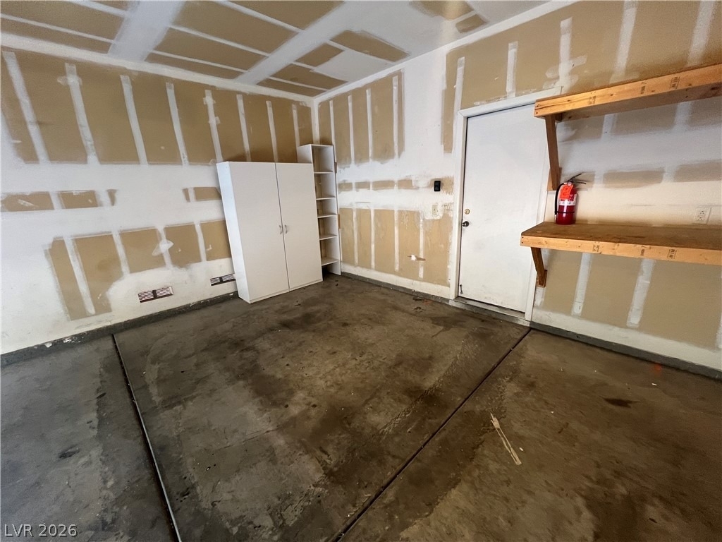 8829 Rising Creek Court - Photo 25