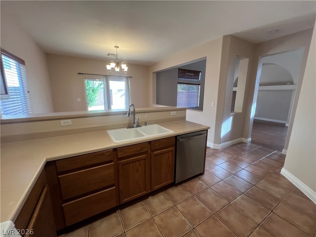 8829 Rising Creek Court - Photo 16