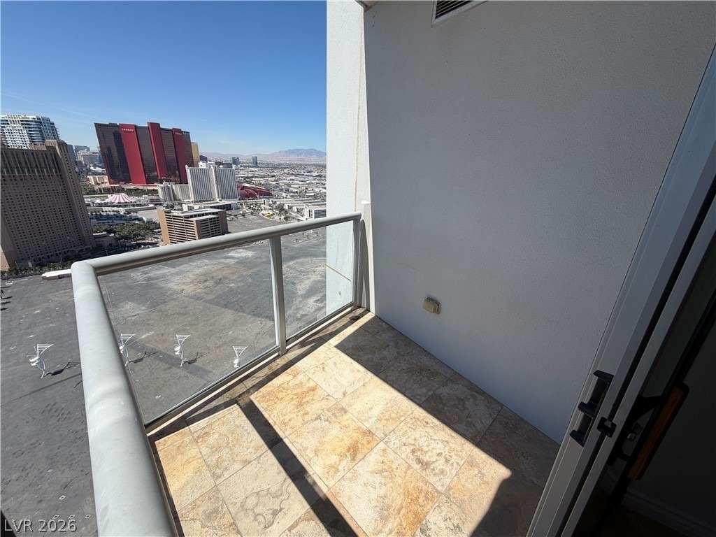 200 W Sahara Avenue - Photo 26