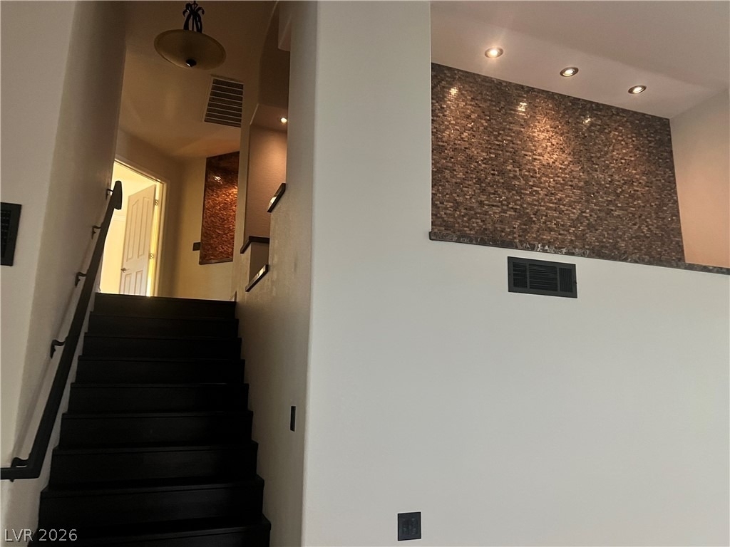 8225 Woodland Prairie Avenue - Photo 44