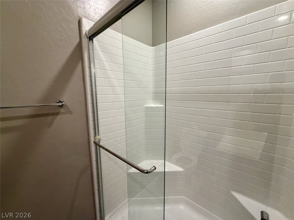 4536 Lafontaine Court - Photo 18