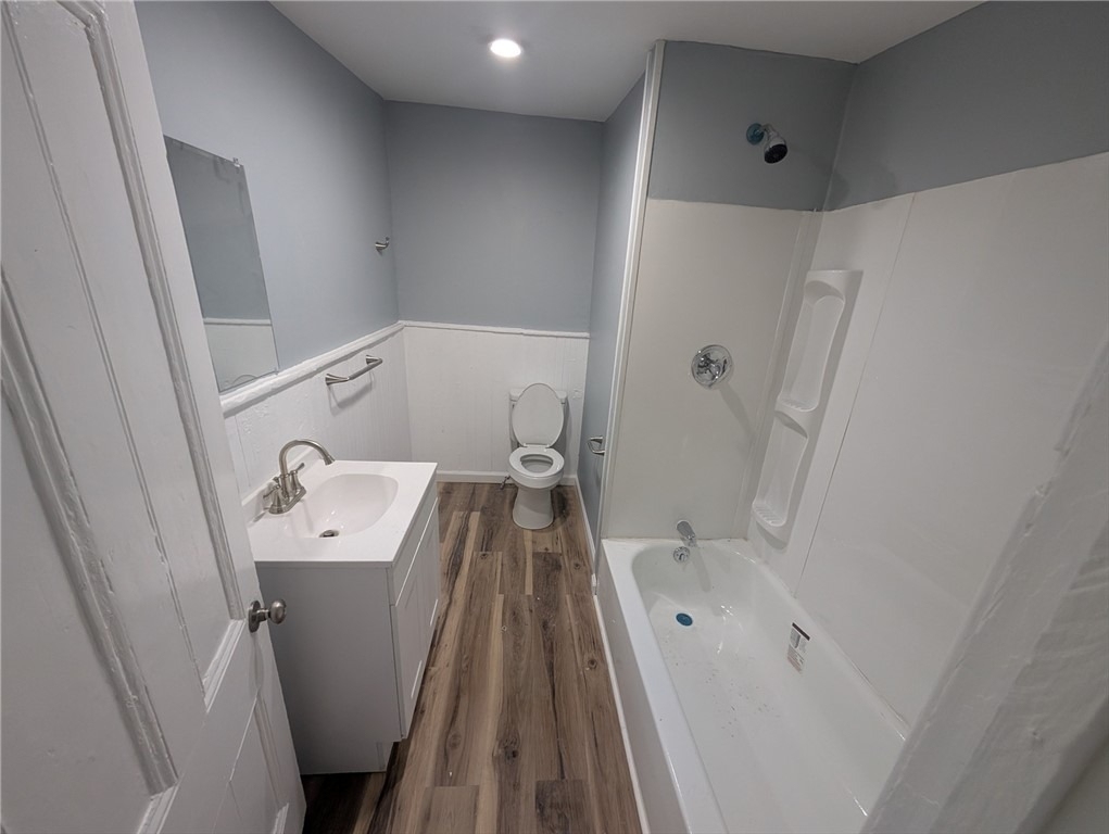226 W Miller Street - Photo 2