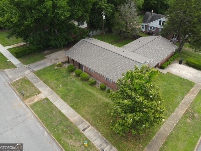 500 E 7th Street - Photo 2