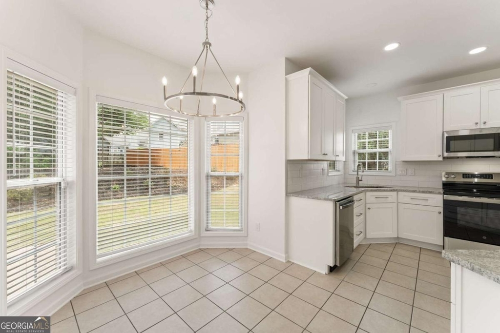 2137 Berryhill Circle Se - Photo 16