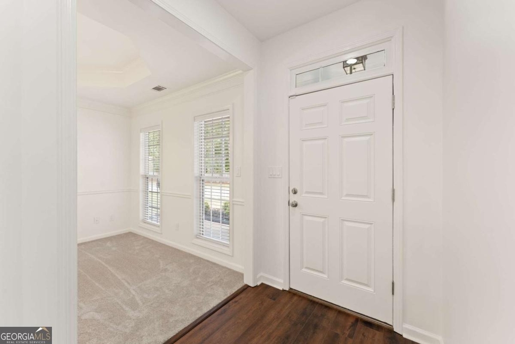 2137 Berryhill Circle Se - Photo 11