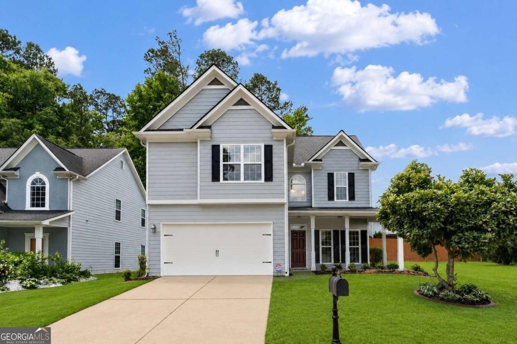 2137 Berryhill Circle Se - Photo 0