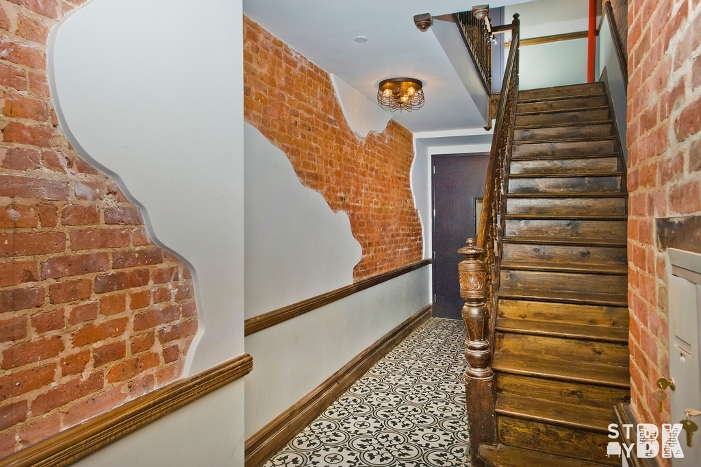 119 Grove Street - Photo 10
