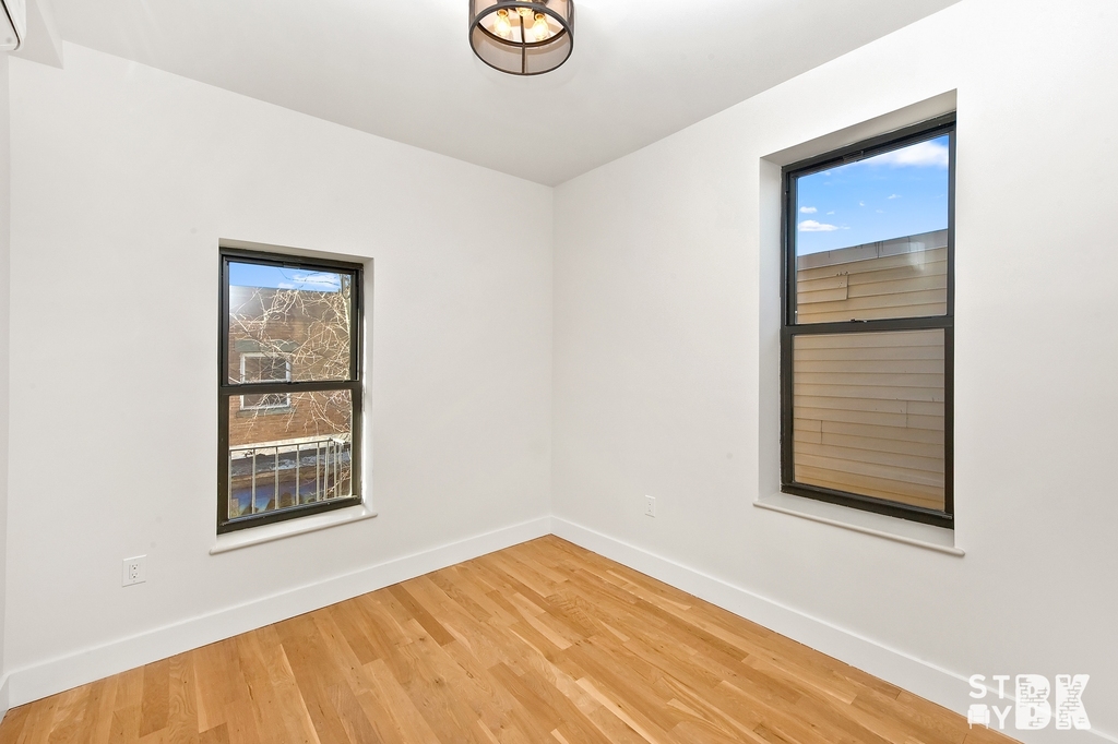 119 Grove Street - Photo 6