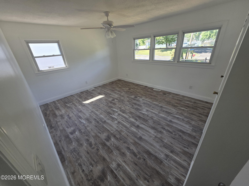 14 Wood Avenue - Photo 24