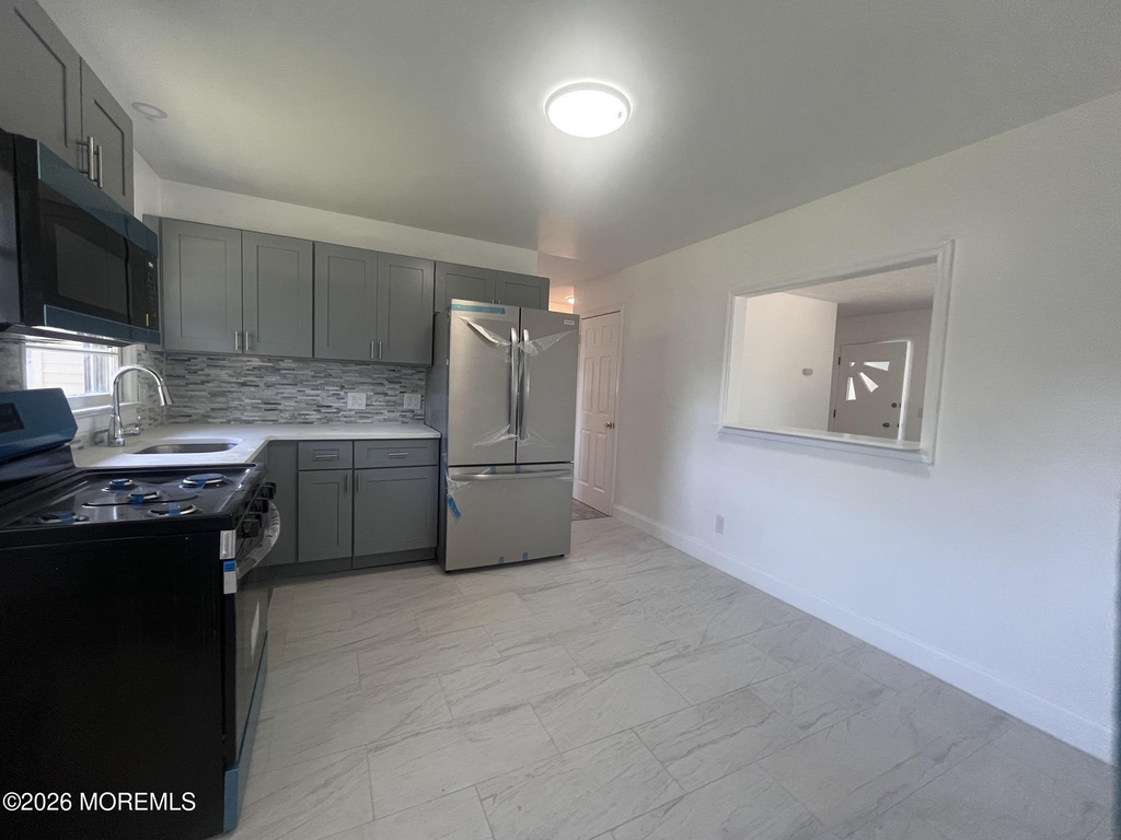 14 Wood Avenue - Photo 6
