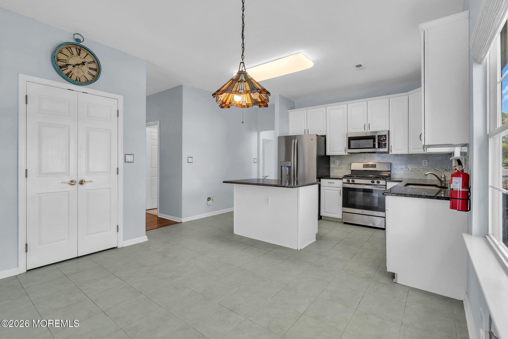 1 Evans Court - Photo 14