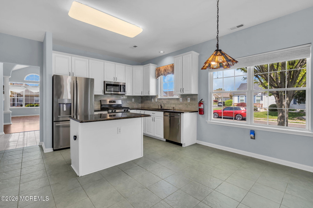 1 Evans Court - Photo 15