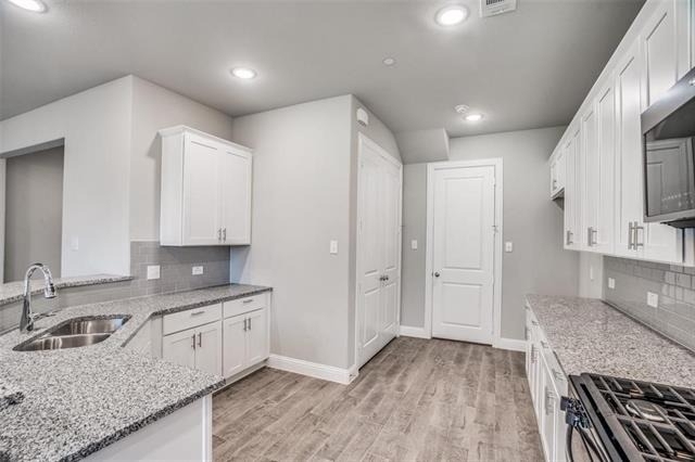 517 Sequoia Street - Photo 3