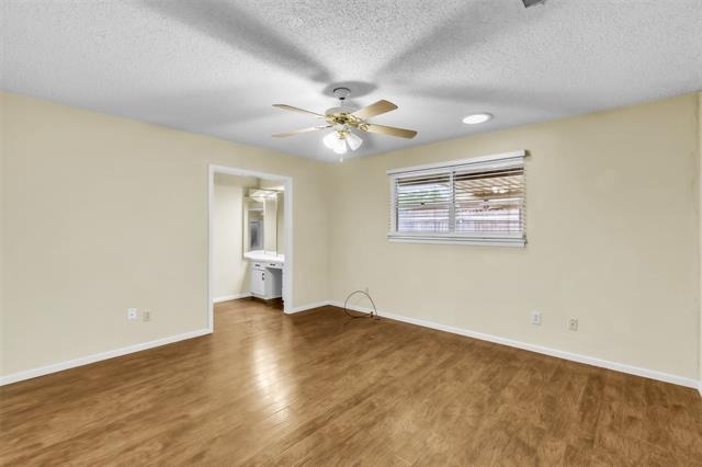 4908 Inverness Avenue - Photo 12