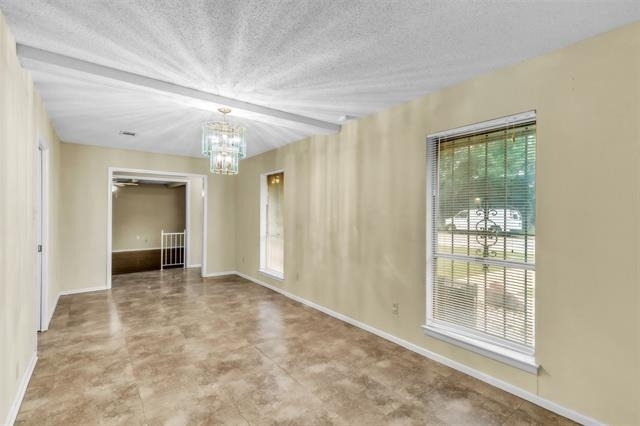 4908 Inverness Avenue - Photo 8