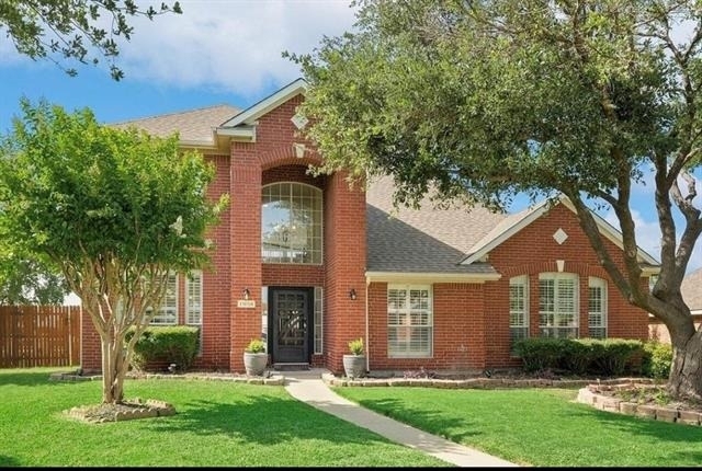 11604 Woodland Way - Photo 2