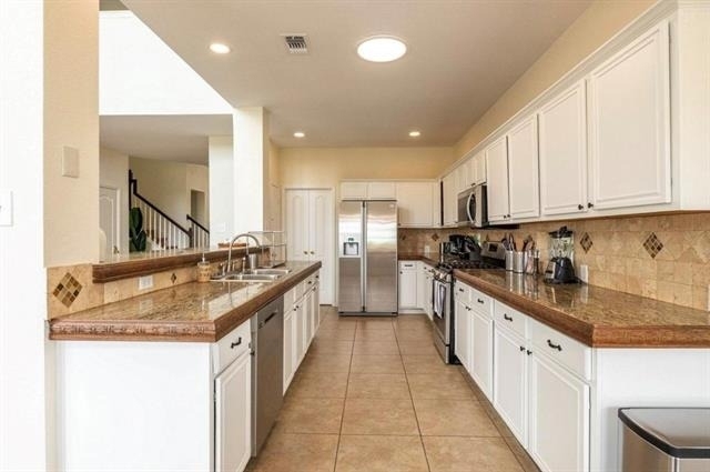 11604 Woodland Way - Photo 11