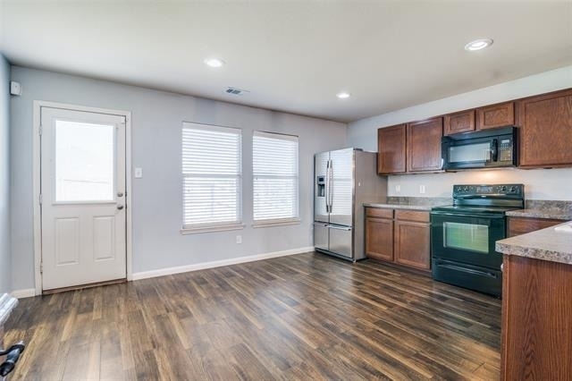 707 Windflower Drive - Photo 4