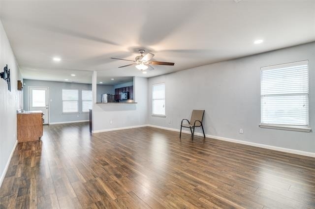 707 Windflower Drive - Photo 2