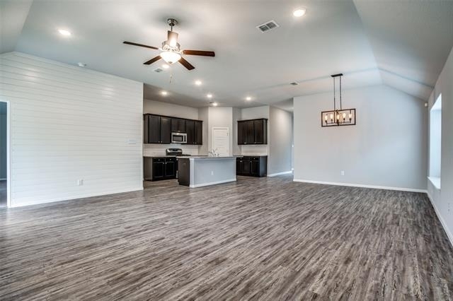 5825 Rostherne Drive - Photo 7