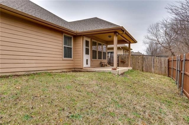 708 Creekside Drive - Photo 31