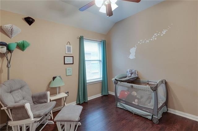 708 Creekside Drive - Photo 11