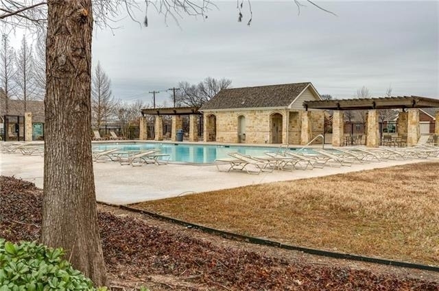 708 Creekside Drive - Photo 27