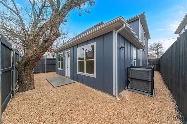 2806 Chicago Street - Photo 30