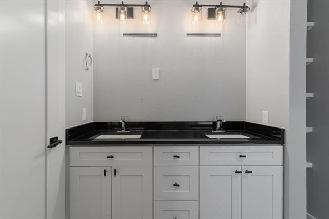 2806 Chicago Street - Photo 19
