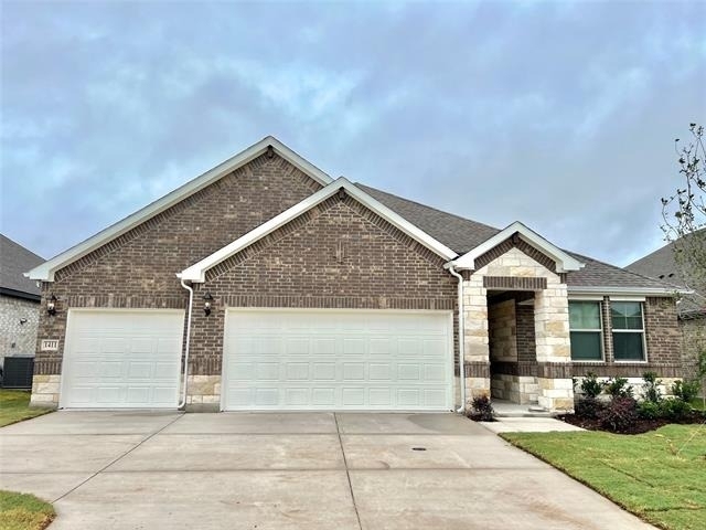 1411 Winters Way - Photo 0