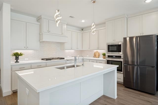 1240 Crescent Lane - Photo 8