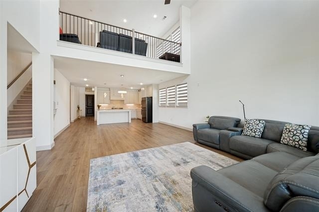 1240 Crescent Lane - Photo 5