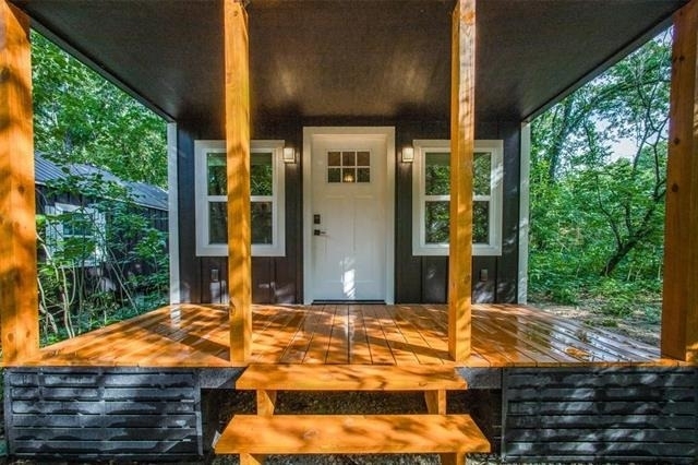 122 Allen Street - Photo 1
