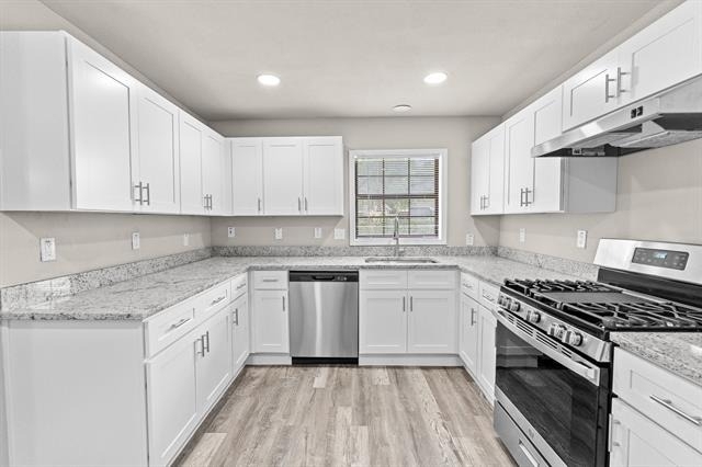 5860 Tracyne Drive - Photo 5