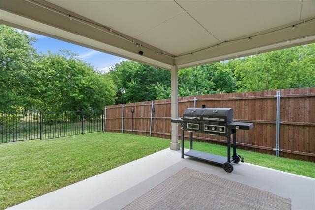 16308 Caledonia Court - Photo 33