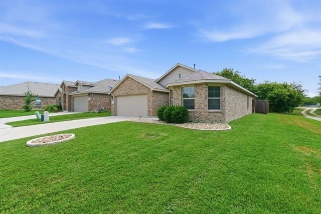 16308 Caledonia Court - Photo 4