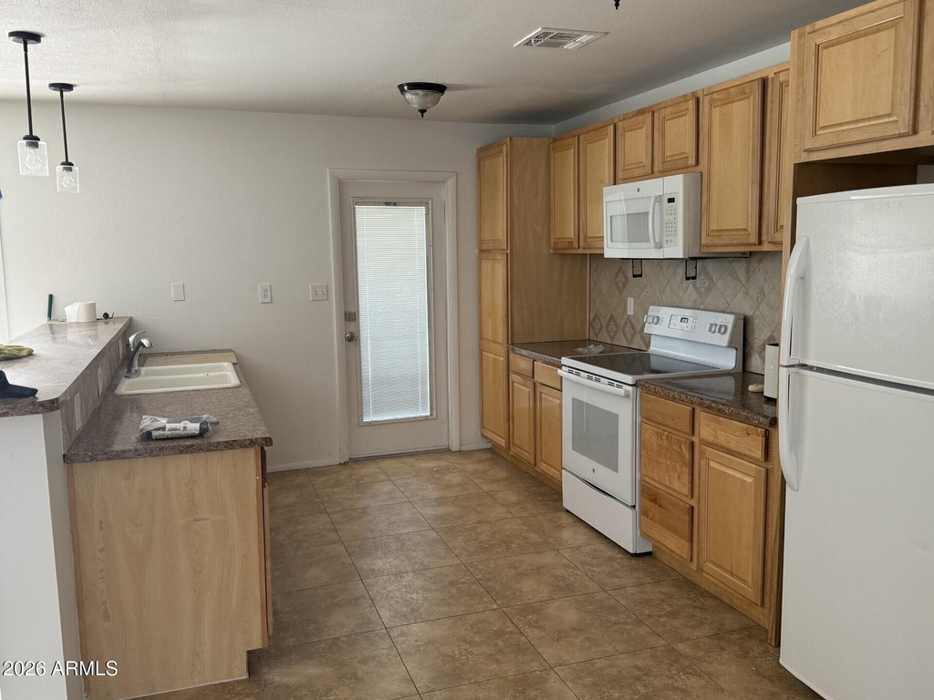 3321 W Cholla Street - Photo 2
