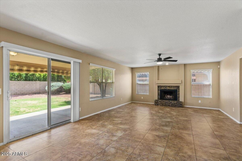 5709 E Gelding Drive - Photo 8