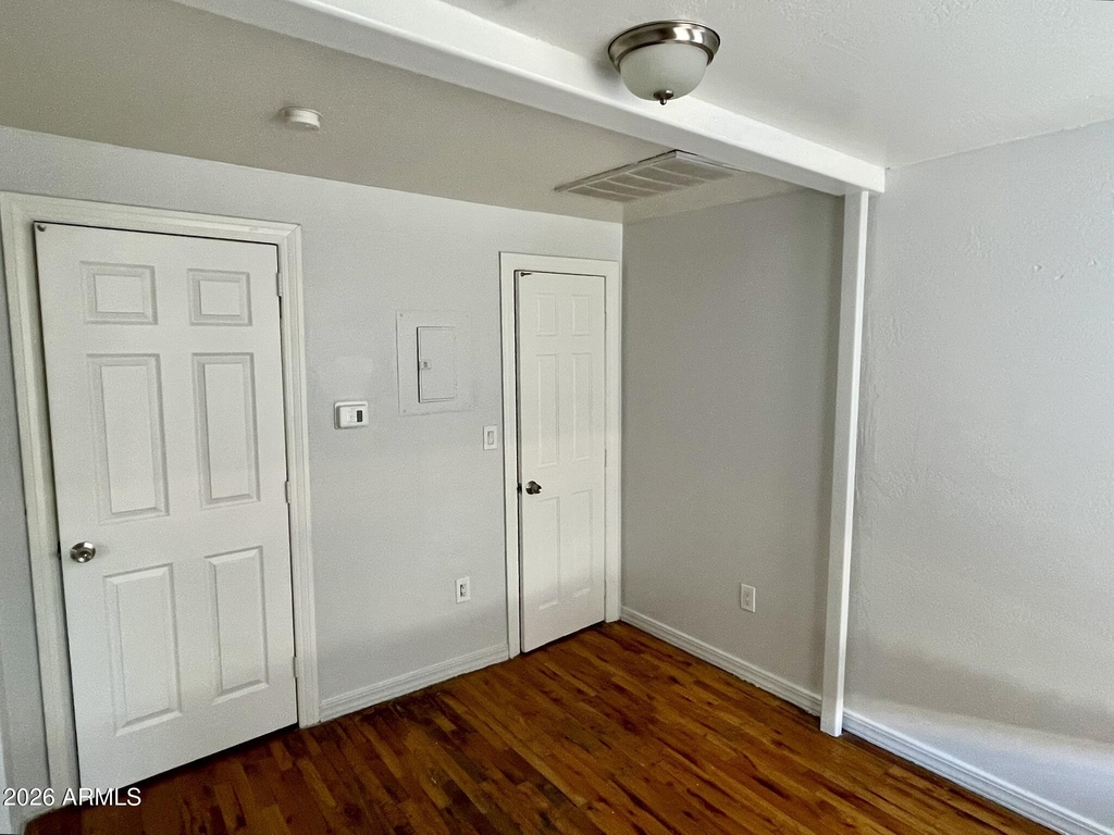 1216 W Roosevelt Street - Photo 5