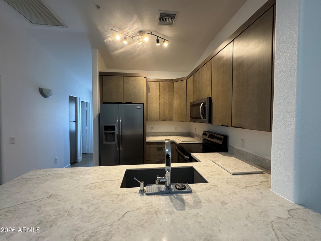 2401 E Rio Salado Parkway - Photo 1