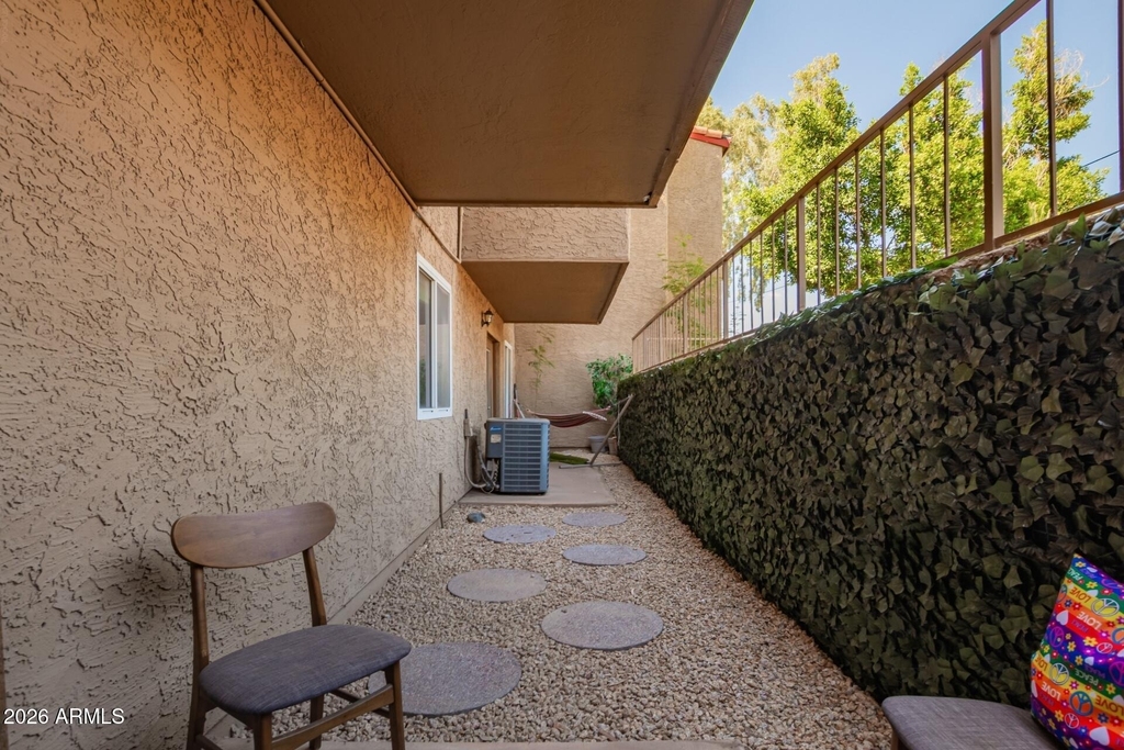 151 E Broadway Road - Photo 15
